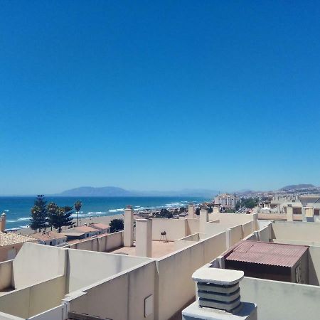 Precioso Atico En Torre De Benagalbon A 20 Metros Del Mar.アパートメント エクステリア 写真