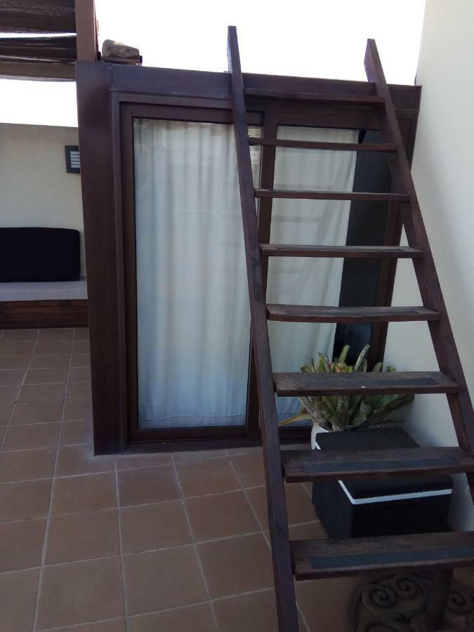 Precioso Atico En Torre De Benagalbon A 20 Metros Del Mar.アパートメント エクステリア 写真